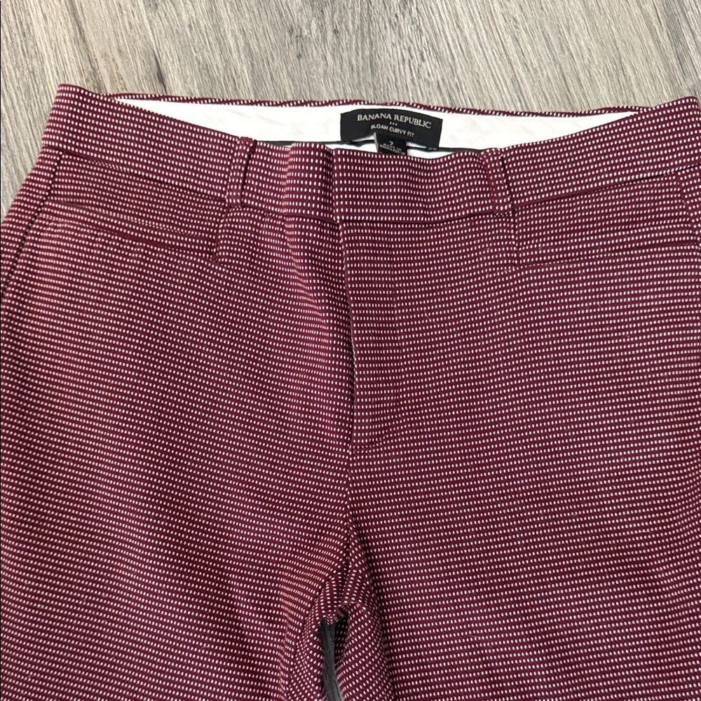 Banana Republic Women's Red Checkered Trousers - Picture 3 of 5